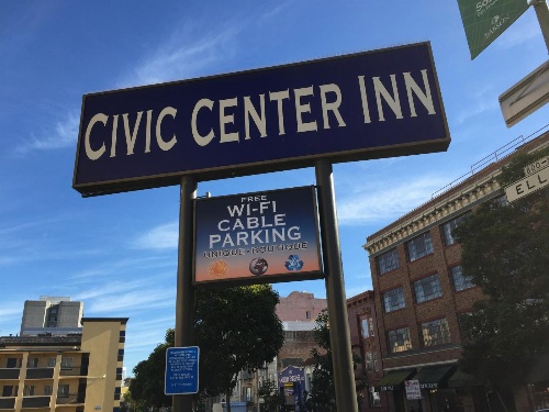Civic Center Inn image 3